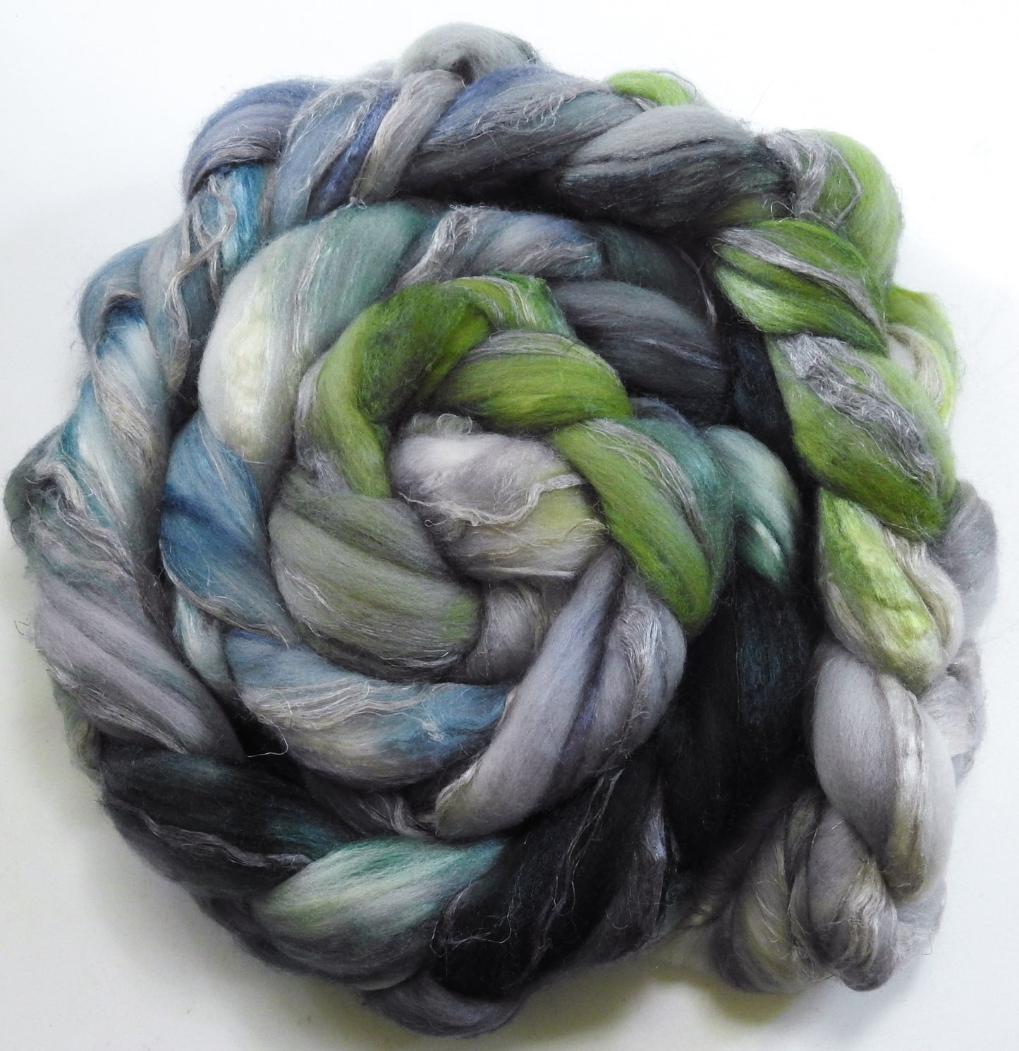 Snail - Merino/ Tussah Silk/ Natural Flax (50/25/25)