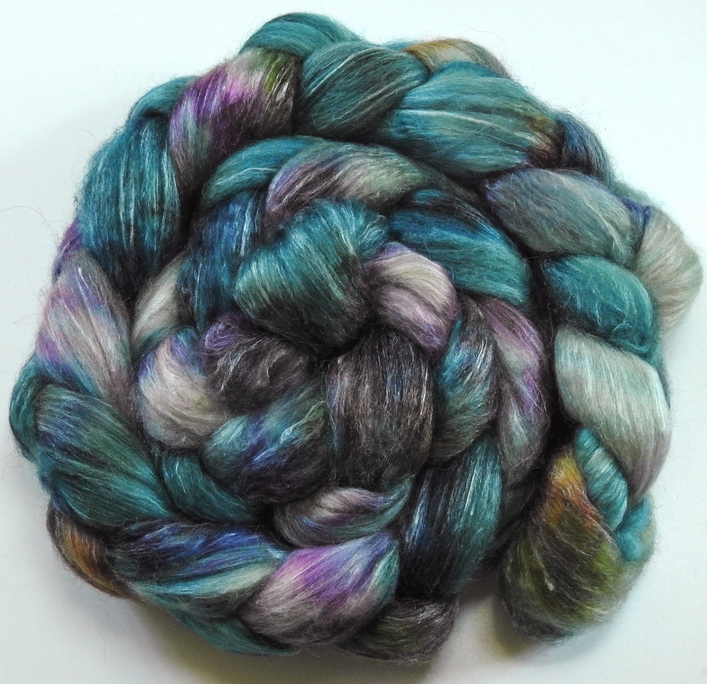 Second Wind (5.4 oz) Batt in a Braid #57- Camel/Baby Alpaca/Mint fiber (50/25/25)