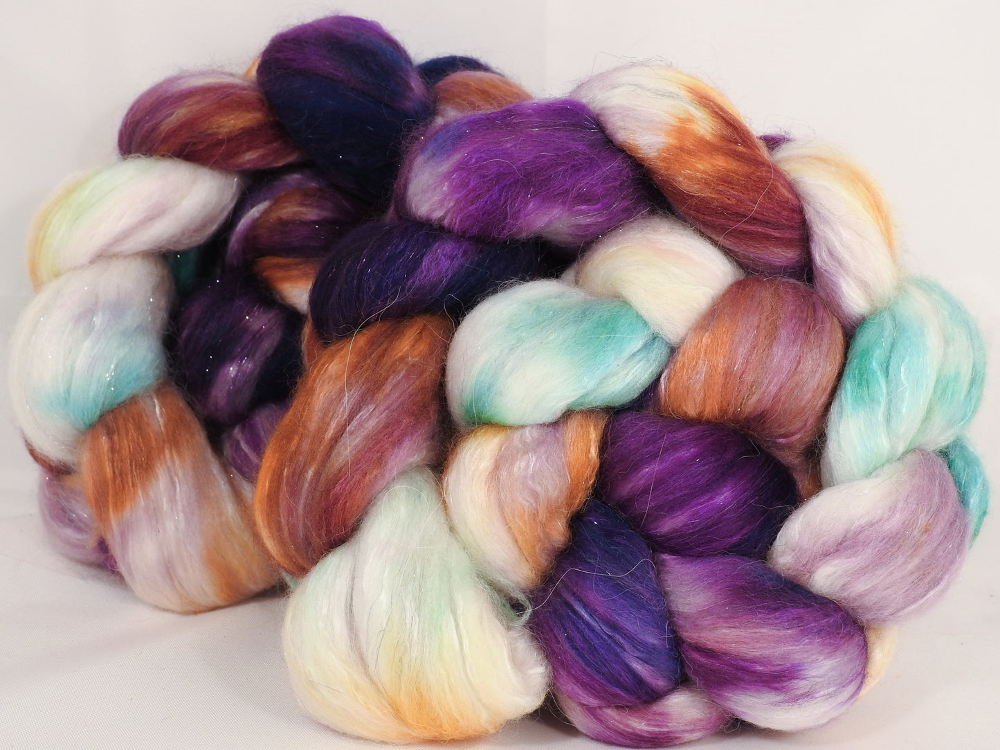 Batt in a Braid #41-Italian Ice-Llama / Merino ( 18 mic.)/ Mulberry silk/ Stellina (40/30/25/5) - Inglenook Fibers