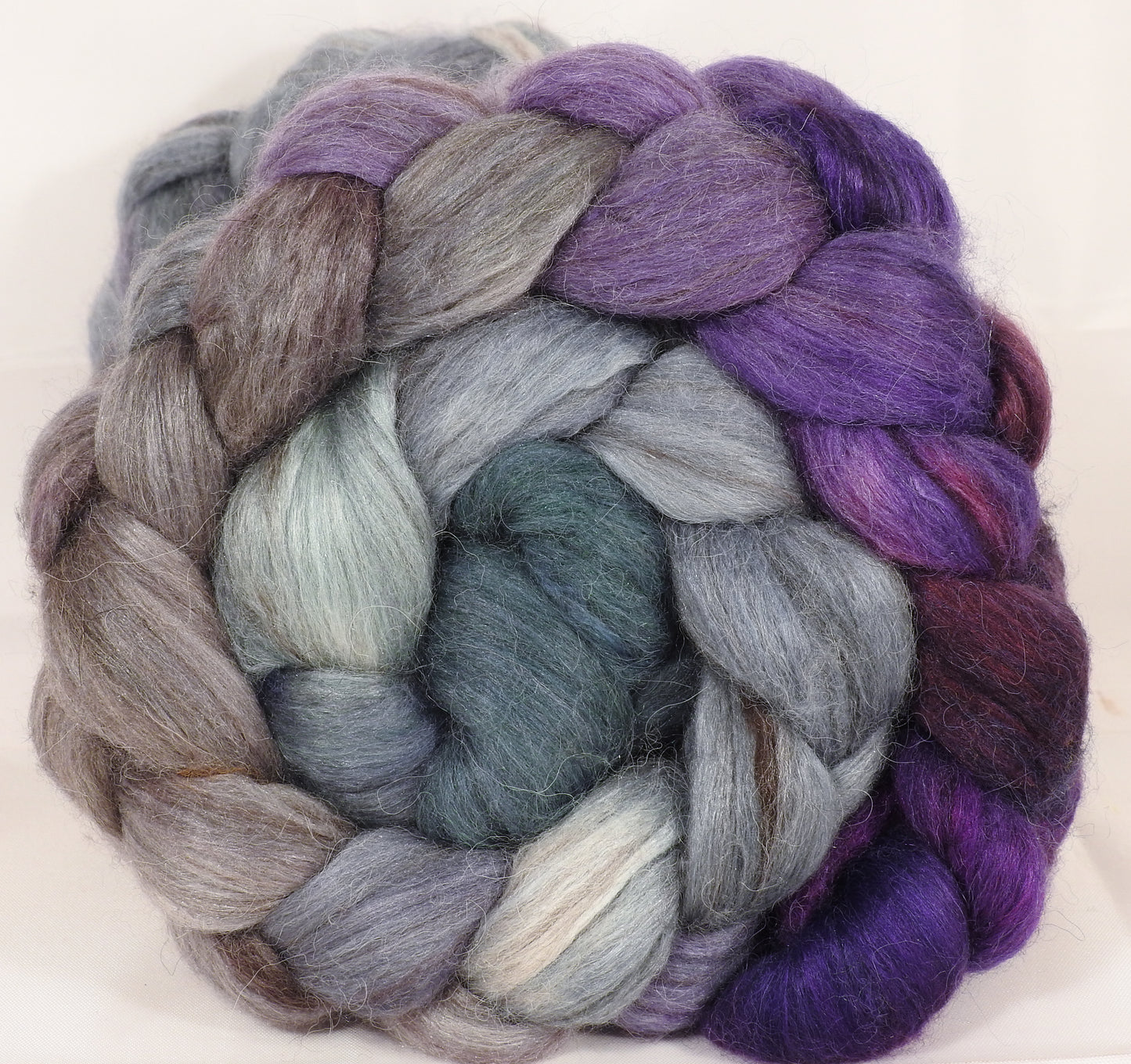 Batt in a Braid #40-Earl Grey- YAK / Baby Alpaca / Mulberry silk/ Merino ( 18 mic)(30/30/30/10) - Inglenook Fibers