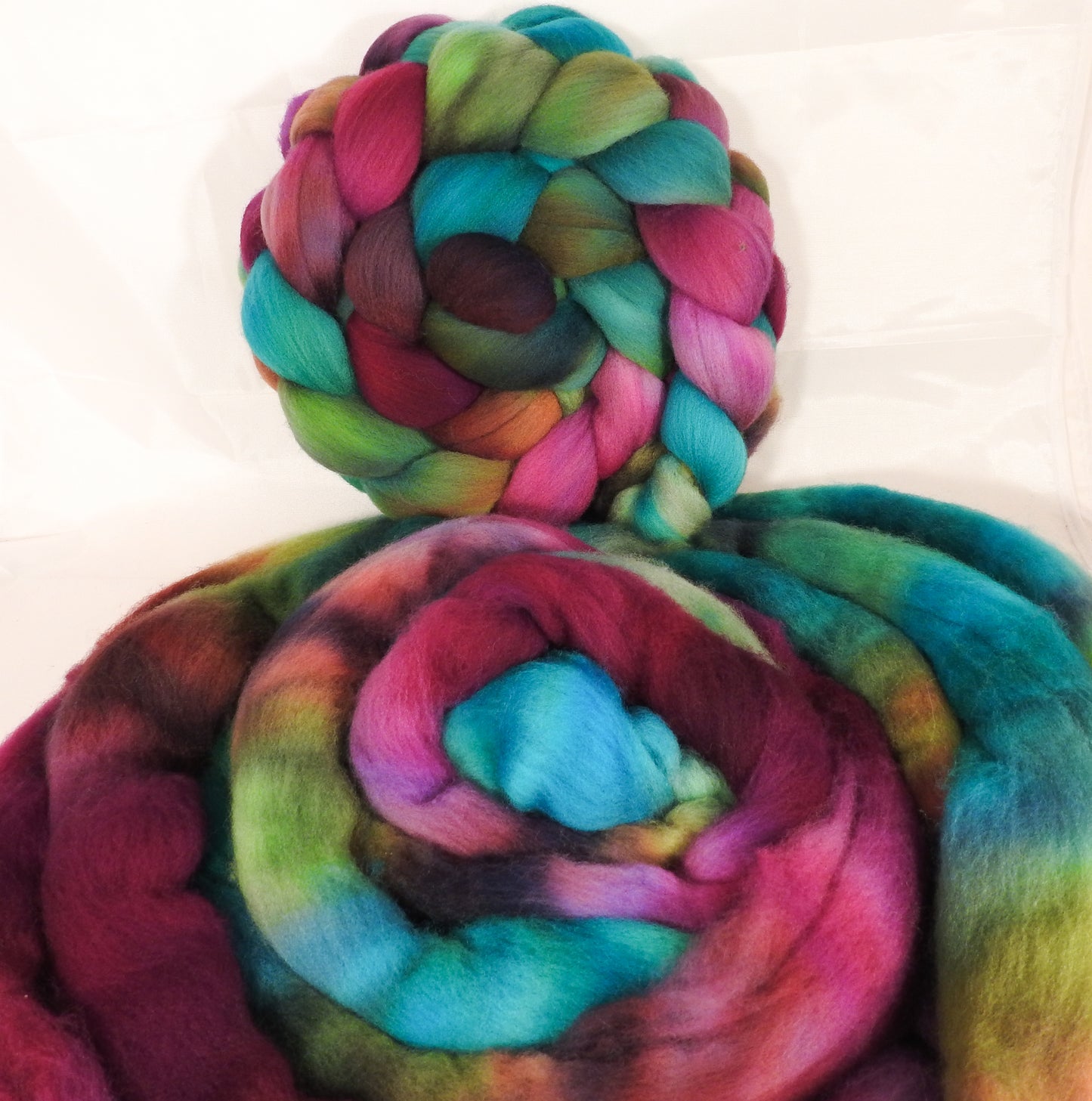Hand dyed top for spinning -Puff the Magic Dragon - (5.3 oz.) Organic polwarth - Inglenook Fibers