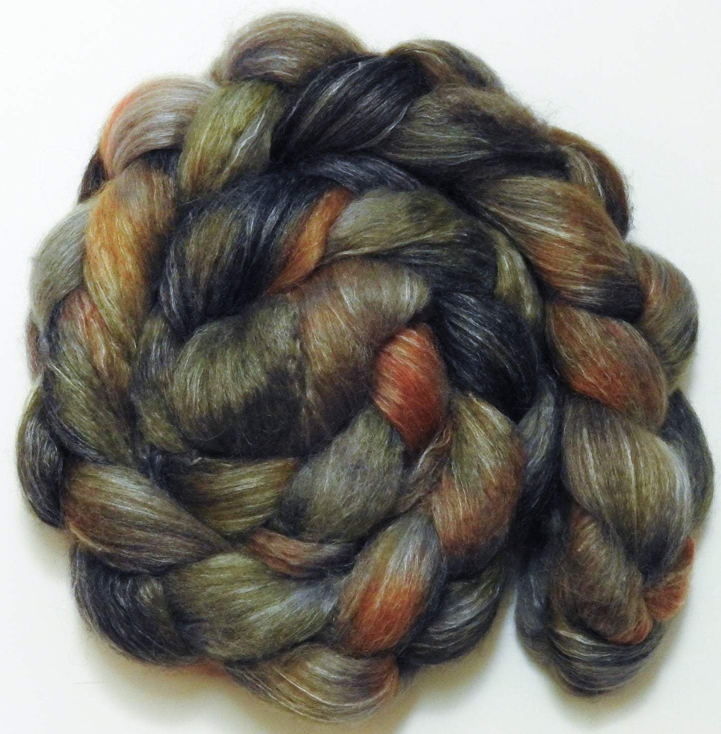 Mines of Moria - Batt in a Braid #57- Camel/Baby Alpaca/Mint fiber (50/25/25)