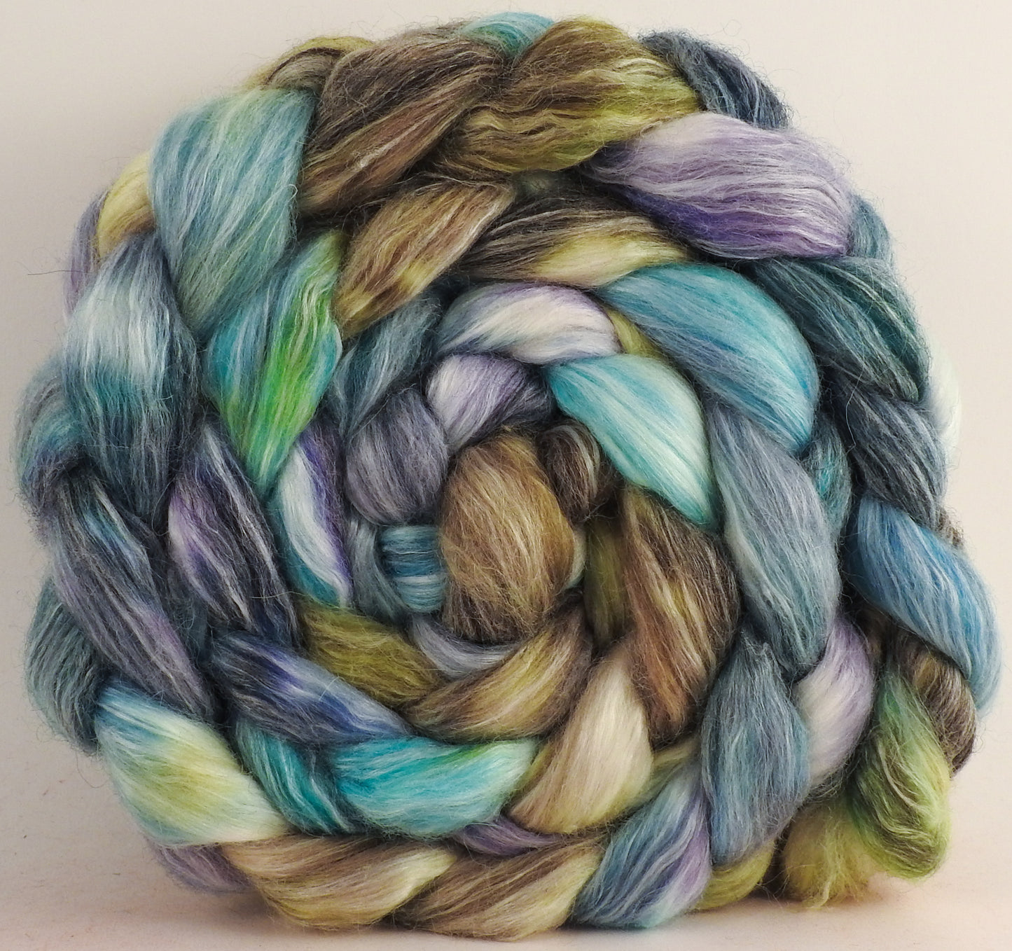 White-faced Woodland/ Ramie/ Llama/ Bamboo (35/35/15/15) - Scent of Water
