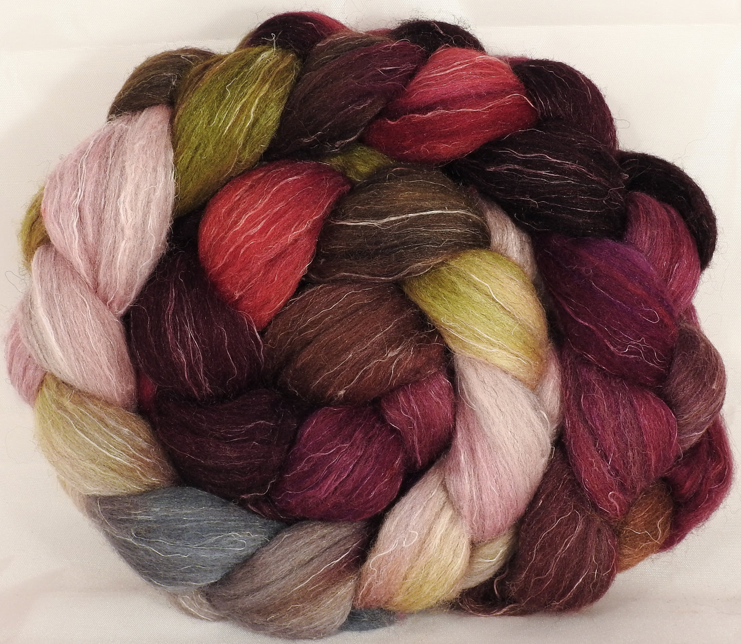 Batt in a Braid #38 - Beauty and the Beast (5.45 oz.) Shetland/ Falkland Merino / tussah silk/ flax (40/25/25/10) - Inglenook Fibers