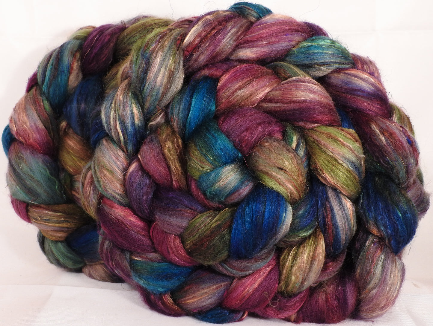 Batt in a Braid #39-SARI- 8 -(5.3 oz.)Falkland Merino/ Mulberry Silk / Sari Silk (50/25/25) - Inglenook Fibers