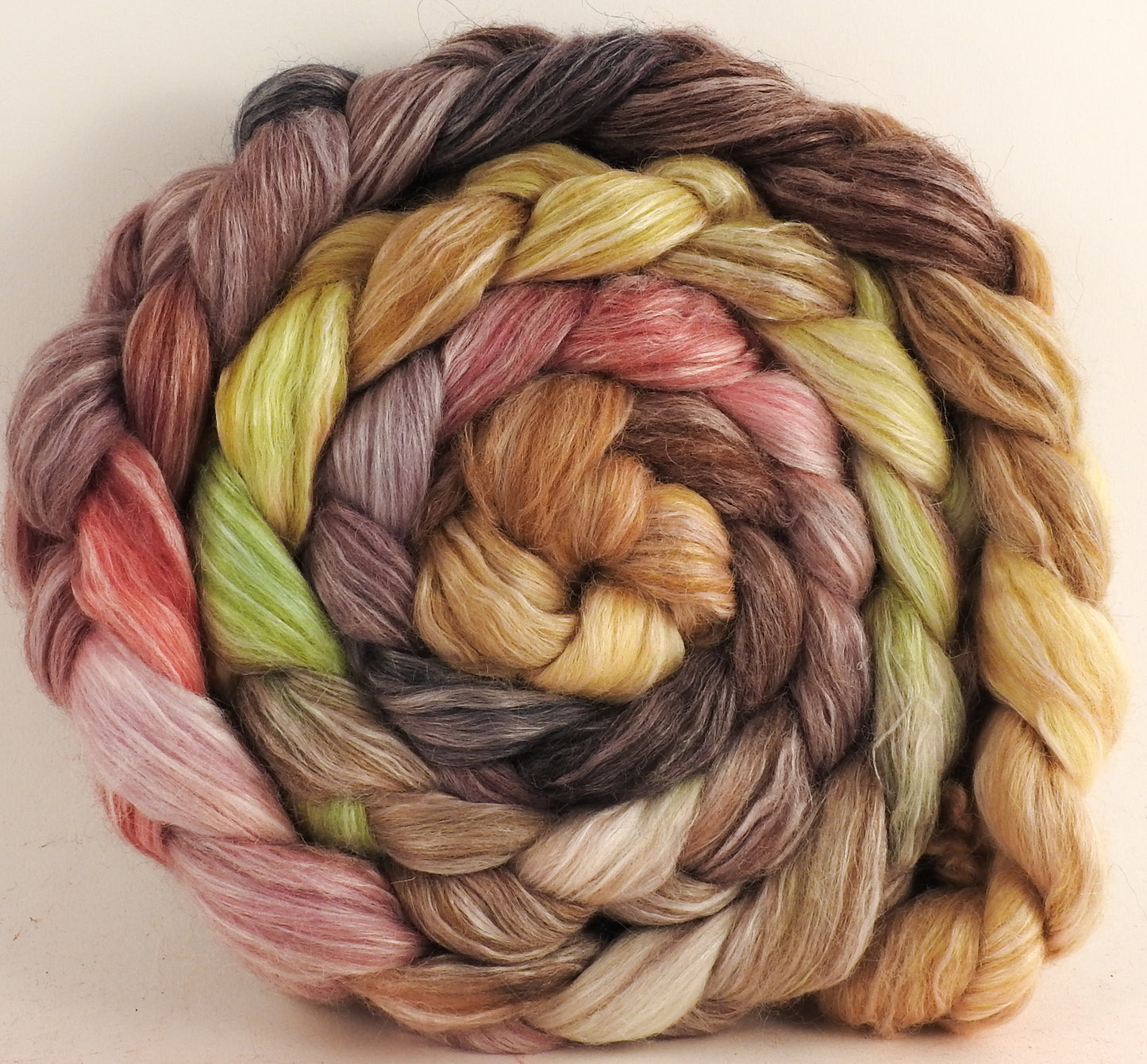 White-faced Woodland/ Ramie/ Llama/ Bamboo (35/35/15/15) - Emperor Moth (5.8 oz)