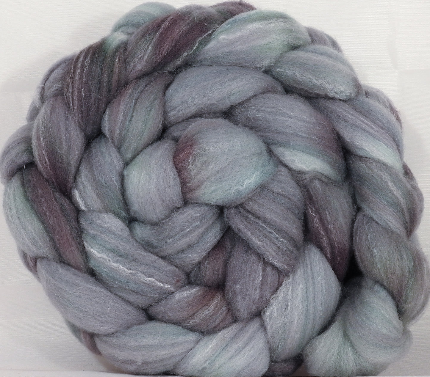 Hand dyed top for spinning - Elven Cloak - (5.4 oz.) Targhee/silk/ bamboo ( 80/10/10) - Inglenook Fibers