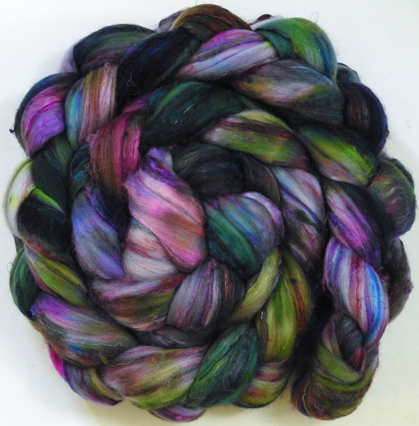 Nympheas-(6 oz) Batt in a Braid #39 - Merino/ Mulberry Silk / Sari Silk (50/25/25)
