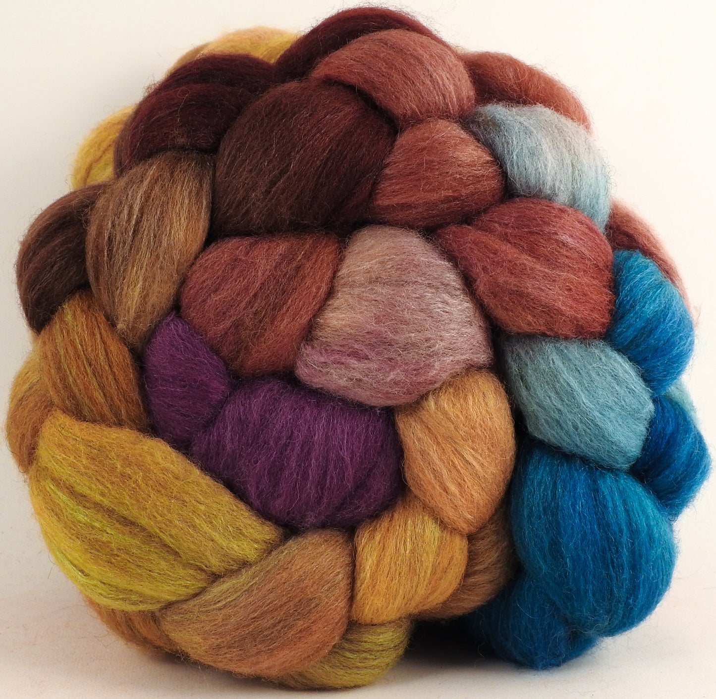 Batt in a Braid #27 -Tashbaan-(5.4 oz.) Lt. Grey Shetland/ Falkland Merino / tussah silk (50/25/25)