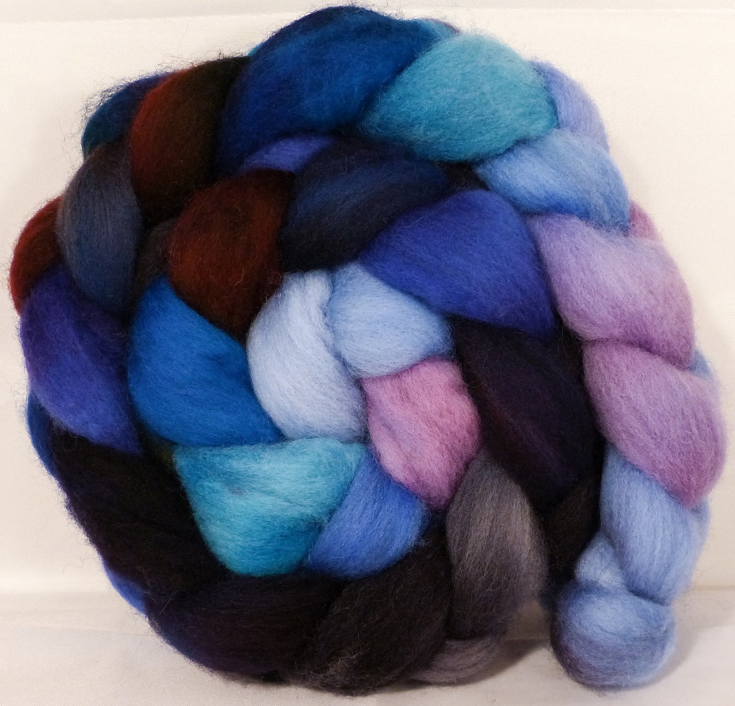 Organic Polwarth Roving (Top) -Stellar's Jay - 4.8 oz. - Inglenook Fibers