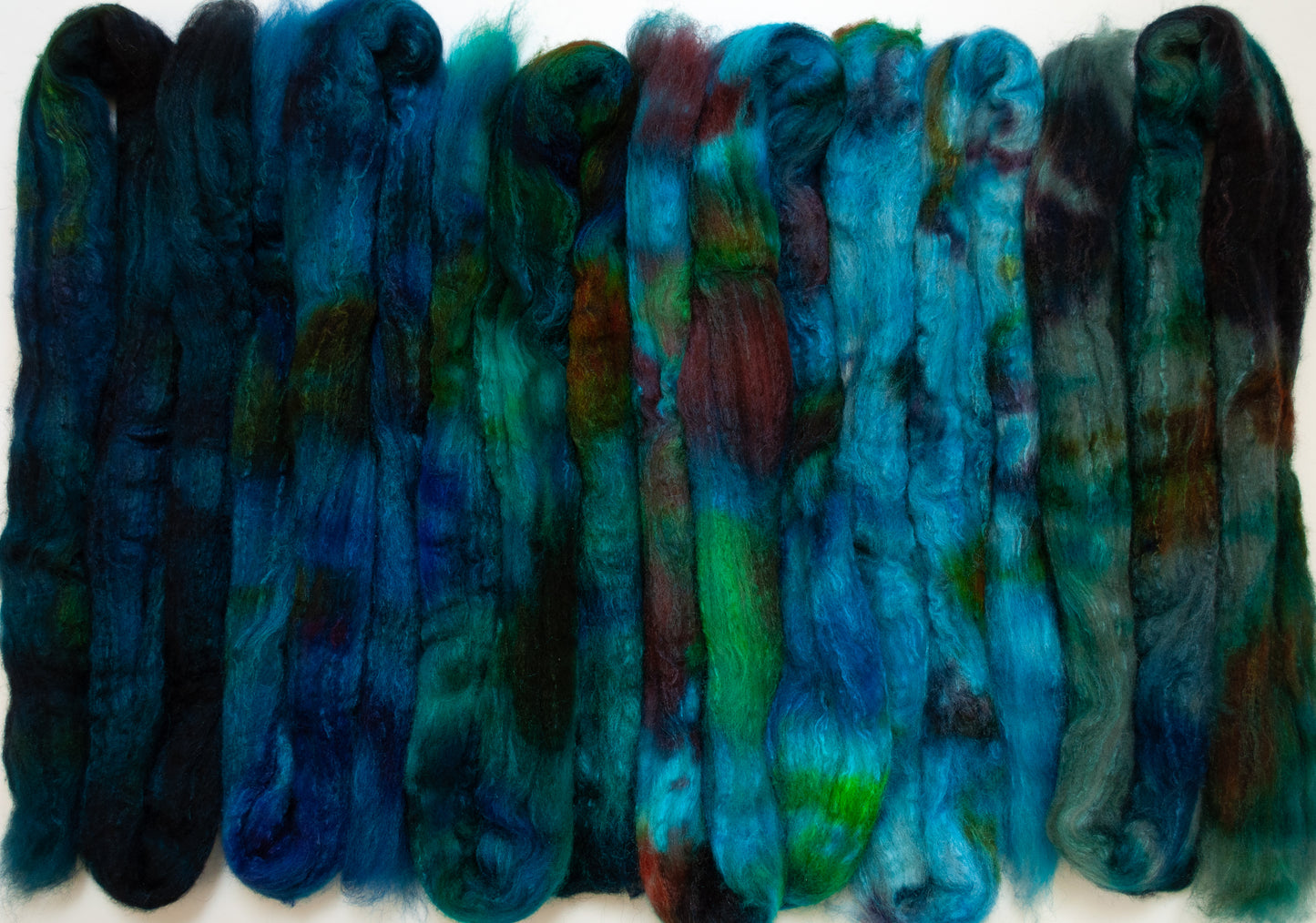 Hope Springs Eternal- Gradient Set -(8.1 oz).-  Haunui /mulberry silk (70/30)