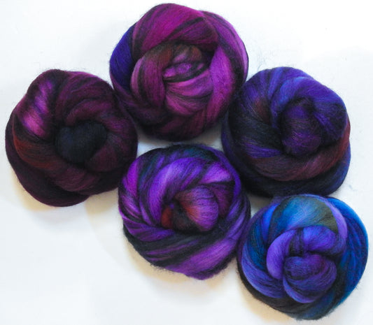 Pick Your Poison - Gradient Set - (7.1 oz) - Batt in a Braid #68 - Lt. Grey Shetland/ Falkland Merino / Black tussah silk (45/30/25)