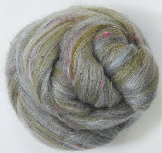 Death Cap - Mushroom Blend - Bfl/ Tussah Silk/ Shetland /Tweed Blend/ Mint Fiber/ FLAX (25/25/15/15/1010)