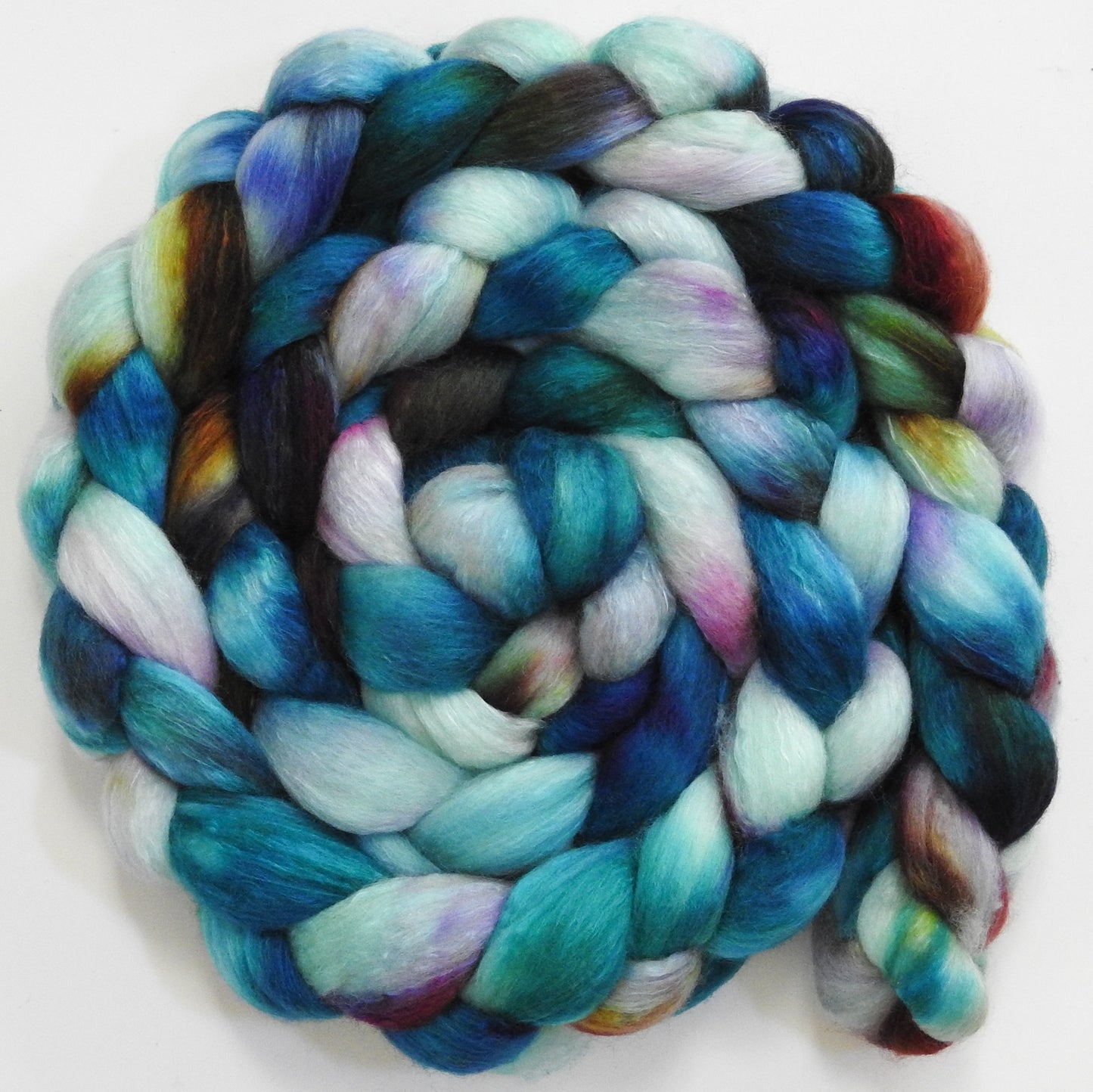 Second Wind (5.3 oz) - White Haunui / Mulberry Silk (70/30) 20.4 mic.