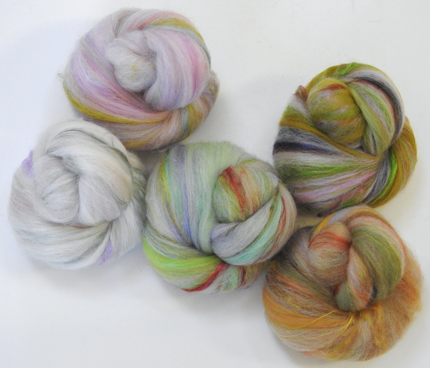 Snowy Owl (4.2 oz) NON- Sparkle Sticklebatts - Corrie X fleece, merino, silk, CAMEL