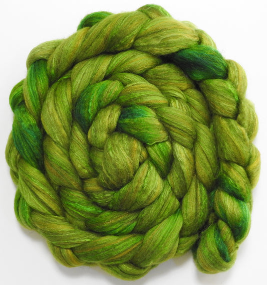 Ribbet (5.6 oz) - Batt in a Braid #7 - Polwarth/ Manx / Mulberry silk/ Firestar (30/30/30/10)