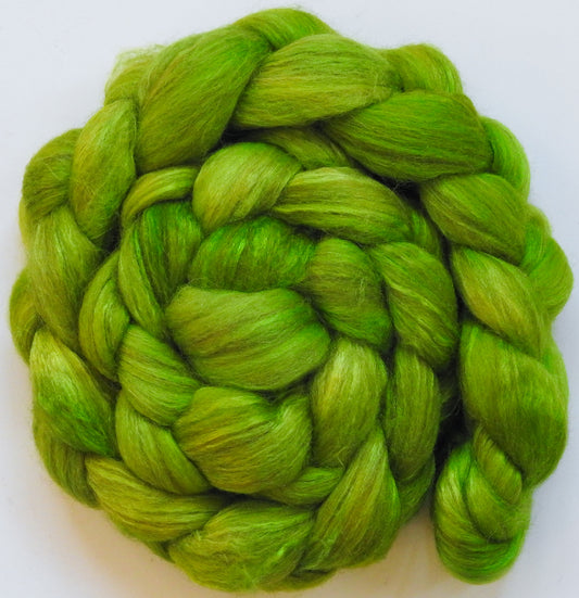 Tree Frog (5.5 oz) - Batt in a Braid #6 - 1/3 Grey Baby Alpaca/1/3 Polwarth/ 1/3 Tussah Silk