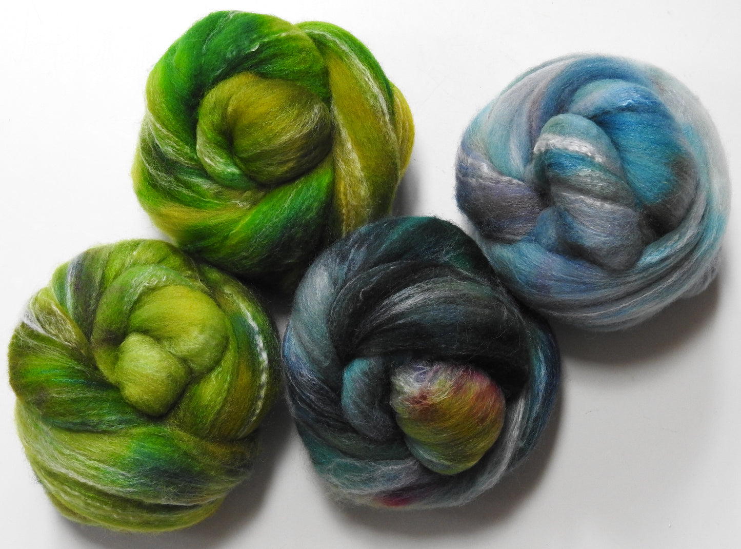 Seagrass Dyed Gradient Set (5.8 oz)- Targhee/silk/ bamboo (80/10/10)