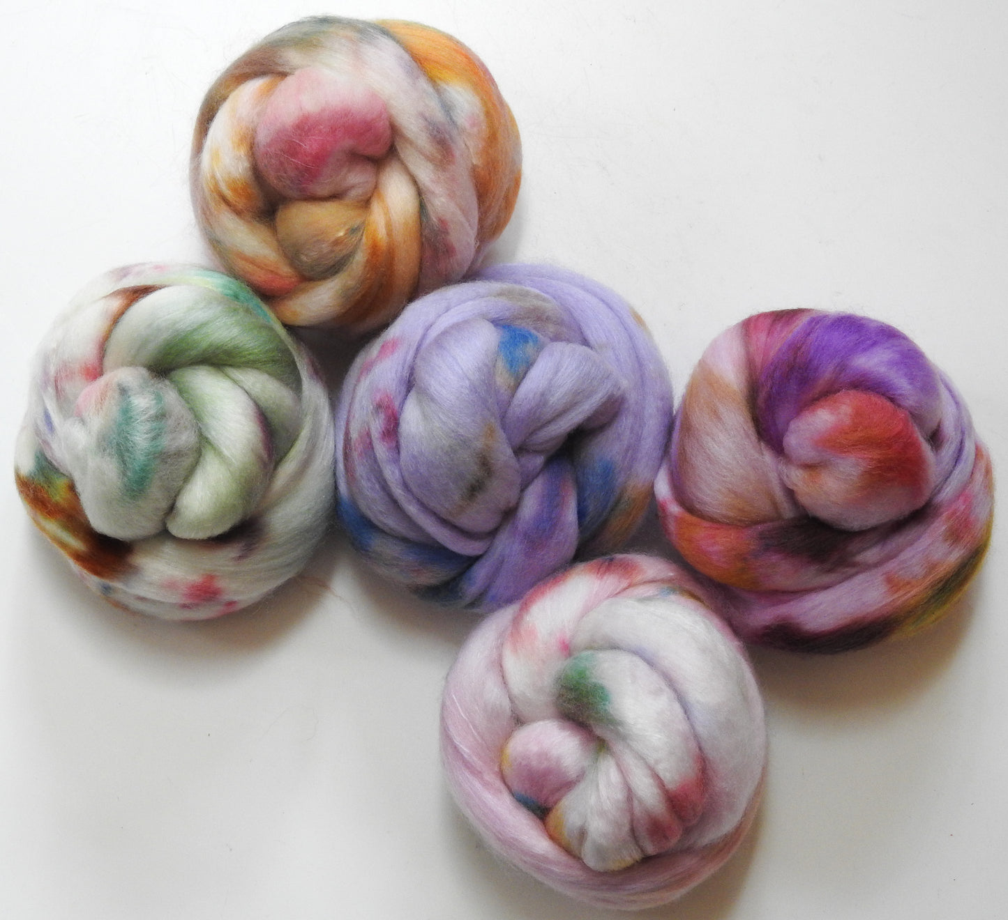 New Day Dyed Gradient Set (6.6 oz) - Pearl Haunui / Mulberry Silk (70/30)