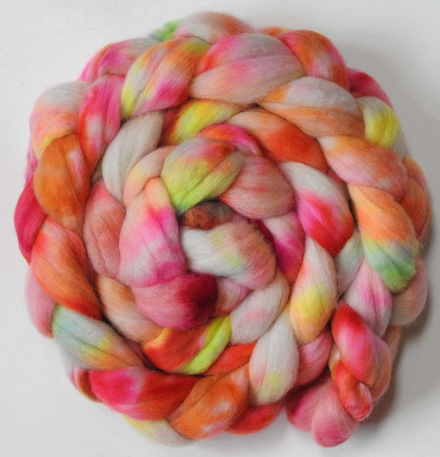Funfetti (5.3 oz) - Fog Hogget Haunui 18.3 mic