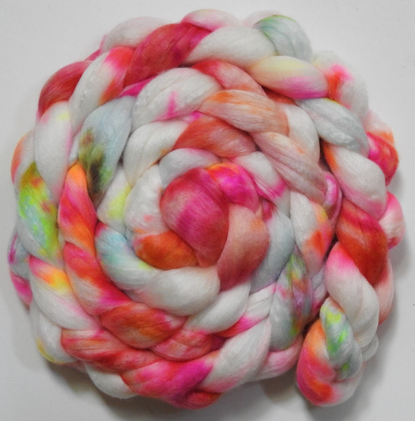 Funfetti (5.3 oz) - Pearl Haunui / Mulberry Silk (70/30)