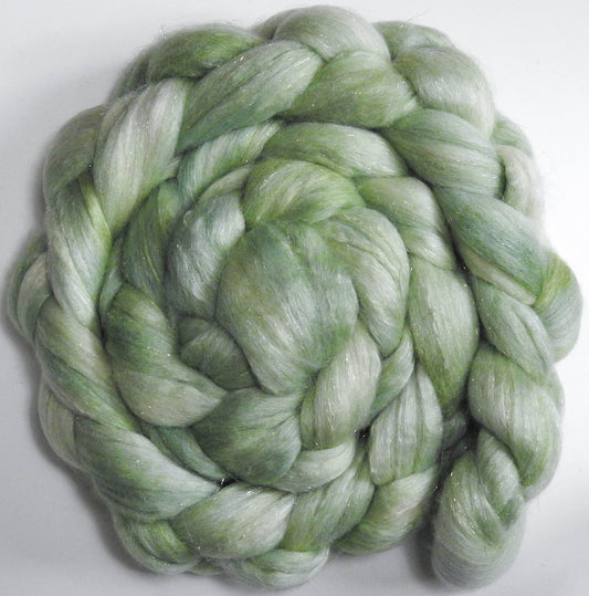 Aloe - Batt in a Braid #41 - Llama / Merino ( 18 mic.)/ Mulberry silk/ Stellina (40/30/25/5)