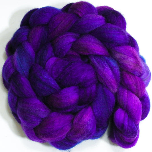Callicarpa (5.8 oz) - Batt in a Braid #27 - Lt. Grey Shetland/ Falkland Merino / tussah silk (50/25/25)