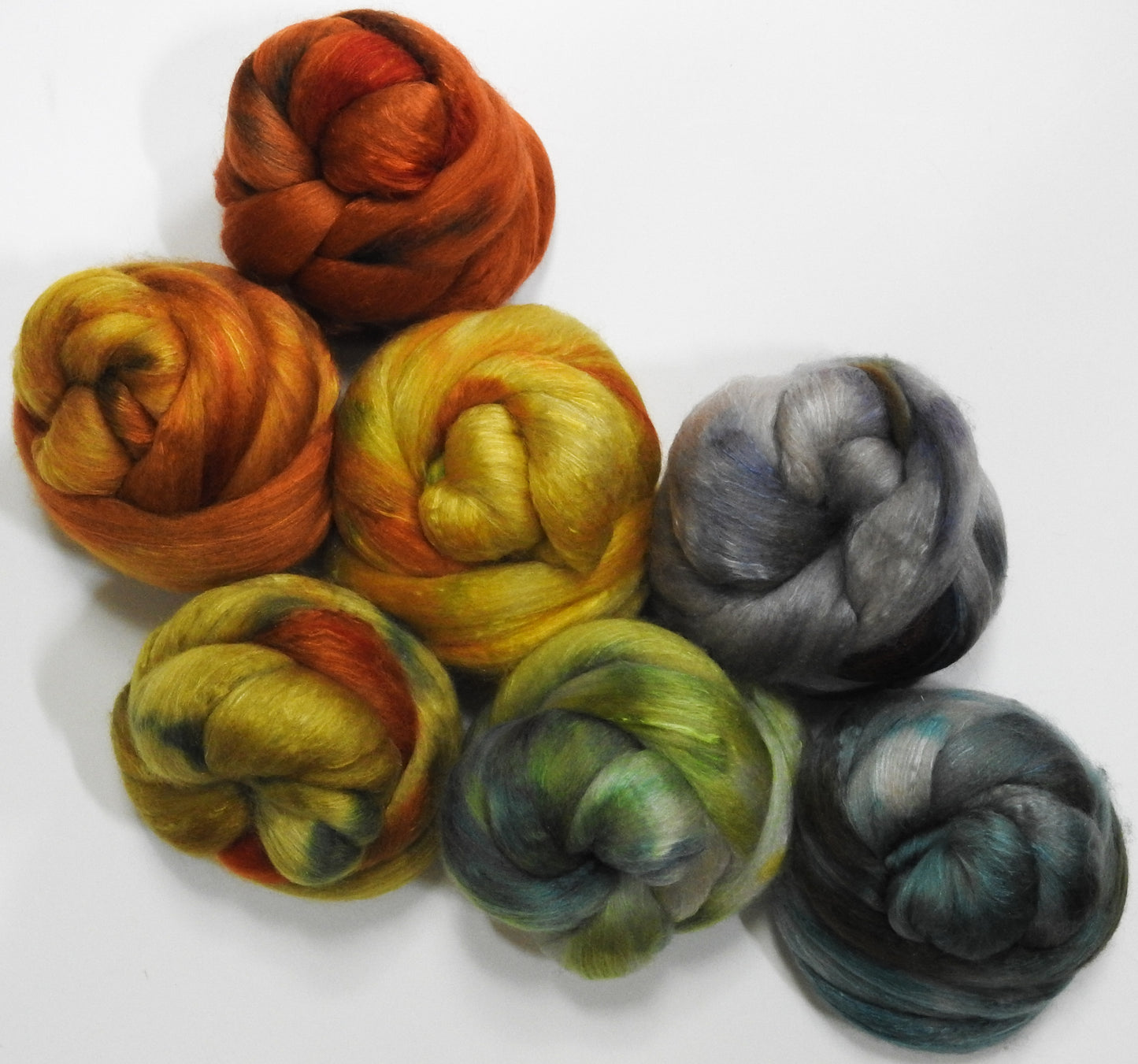 Gourds - Dyed Gradient Set - (9.3 oz.) - Oatmeal Haunui/mulberry silk ( 70/30)(20.8 mic)