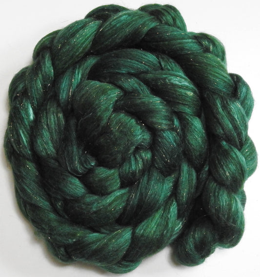 Dill Pickle (5.7 oz.) - Batt in a Braid #41 - Llama / Merino ( 18 mic.)/ Mulberry silk/ Stellina (40/30/25/5)