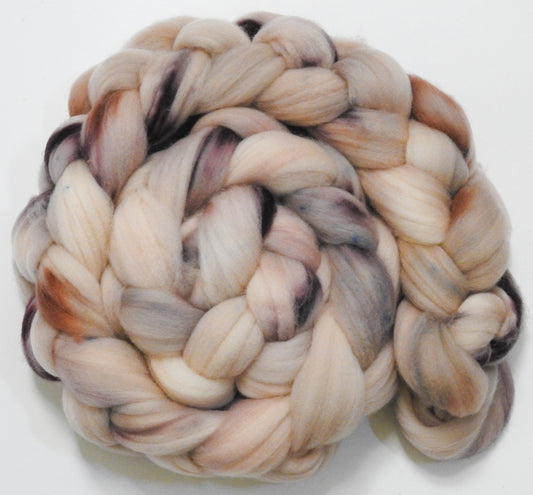 Victoria (5.7 oz) - Superwash Targhee