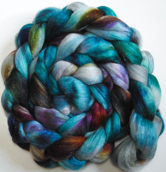 Second Wind (5.7 oz.) - Batt in a Braid #41 - Llama / Merino ( 18 mic.)/ Mulberry silk/ Stellina (40/30/25/5)