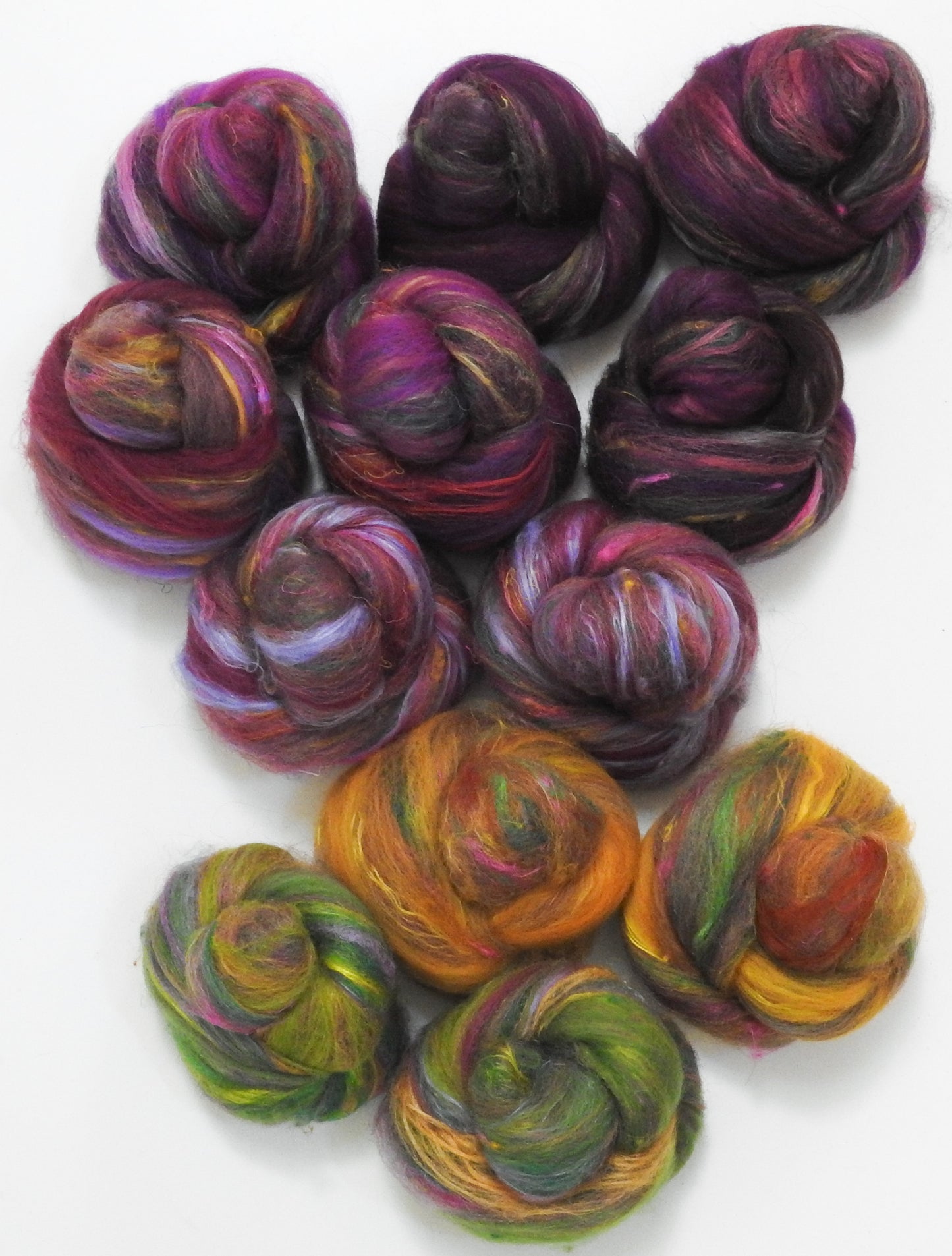 Highland Heather -(4 oz) NON -Sparkle Sticklebatts -BOND fleece, Merino, Hebridean Wool, silk, Sari silk