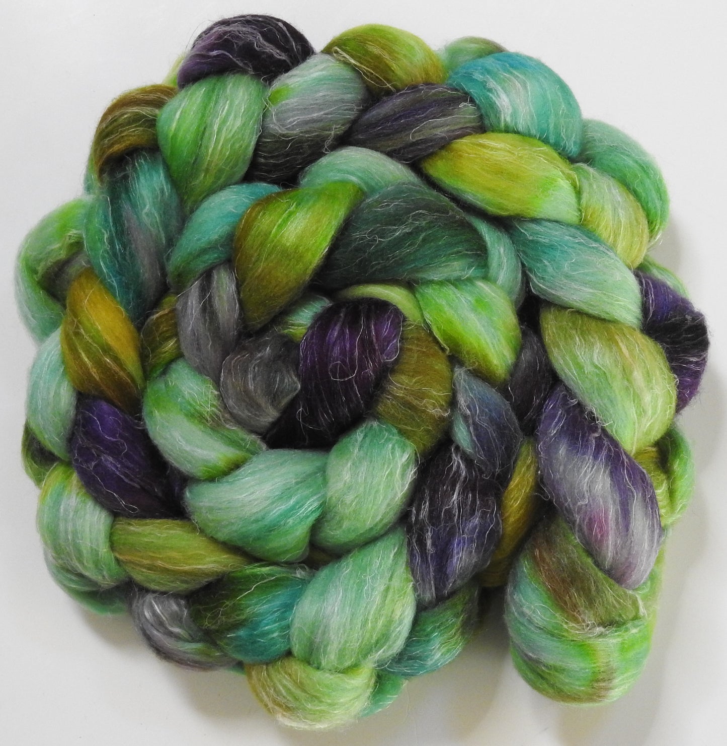 Primavera (5.6 oz) - Batt in a Braid #29 - Rambouillet / Tussah / Flax (40/40/20)