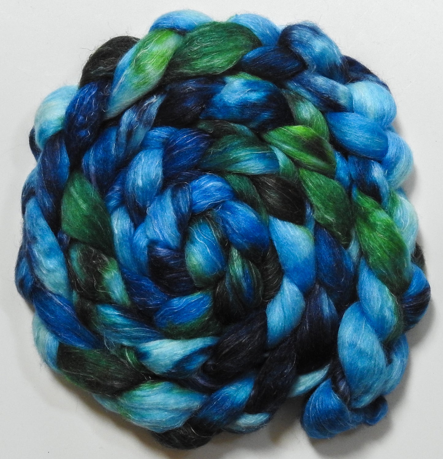 Tartan Army (5.9 oz) - Batt in a Braid #3 - Polwarth/ Tussah Silk/ Flax (50/25/25)