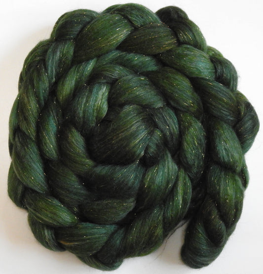 Scallion (5.7 oz.) - Batt in a Braid #41 - Llama / Merino ( 18 mic.)/ Mulberry silk/ Stellina (40/30/25/5)