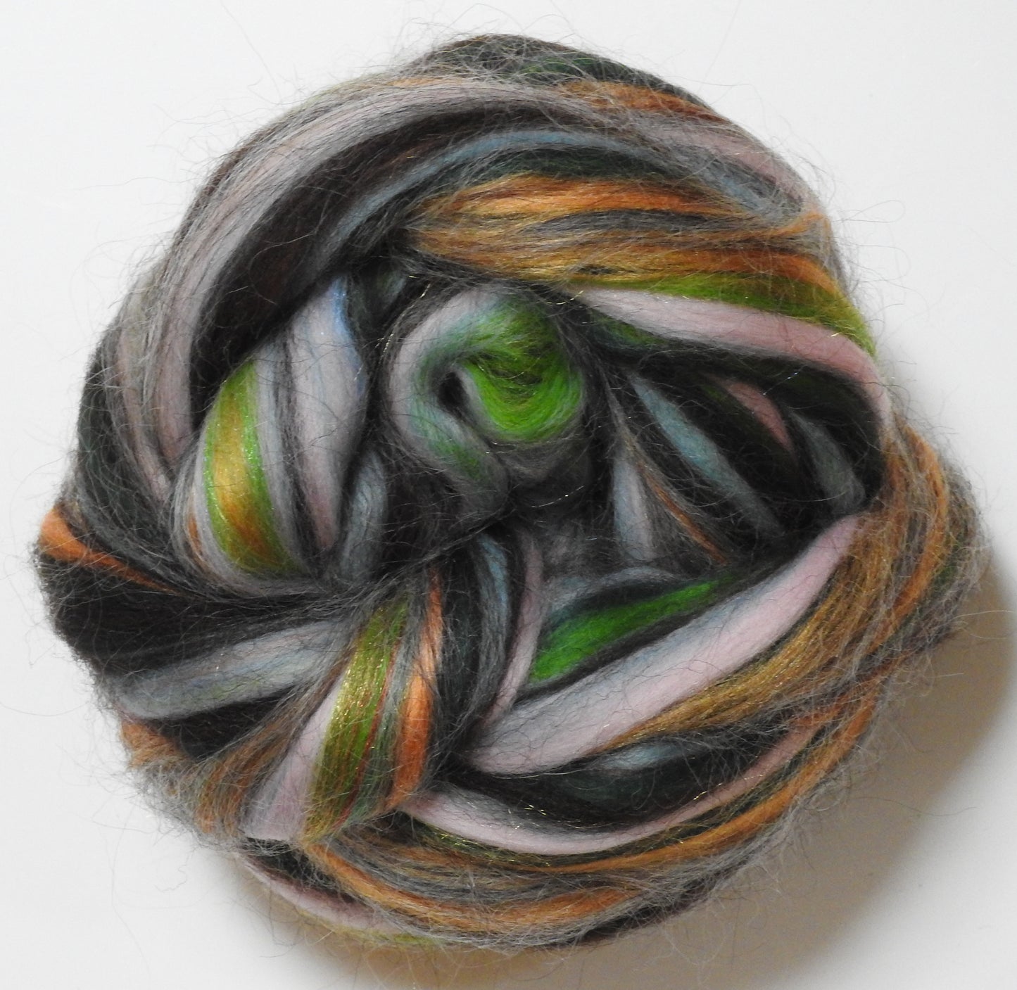 Butterfly Nebula -Merino/ Zwartables / Grey Gotland / Tussah Silk/ Trilobal Nylon (40/25/15/10/10)