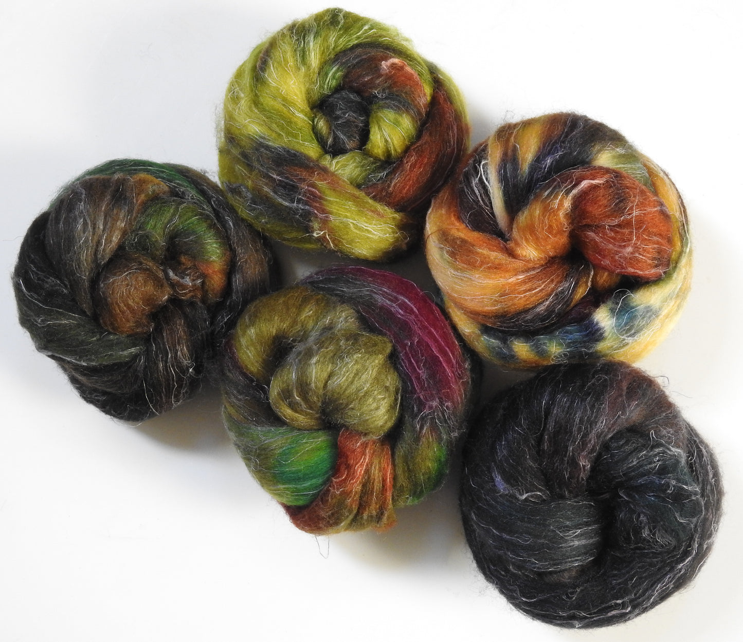November Mood (7.4 oz) - Gradient Braid Set - Batt in a Braid #29 - Rambouillet / Tussah / Flax (40/40/20)