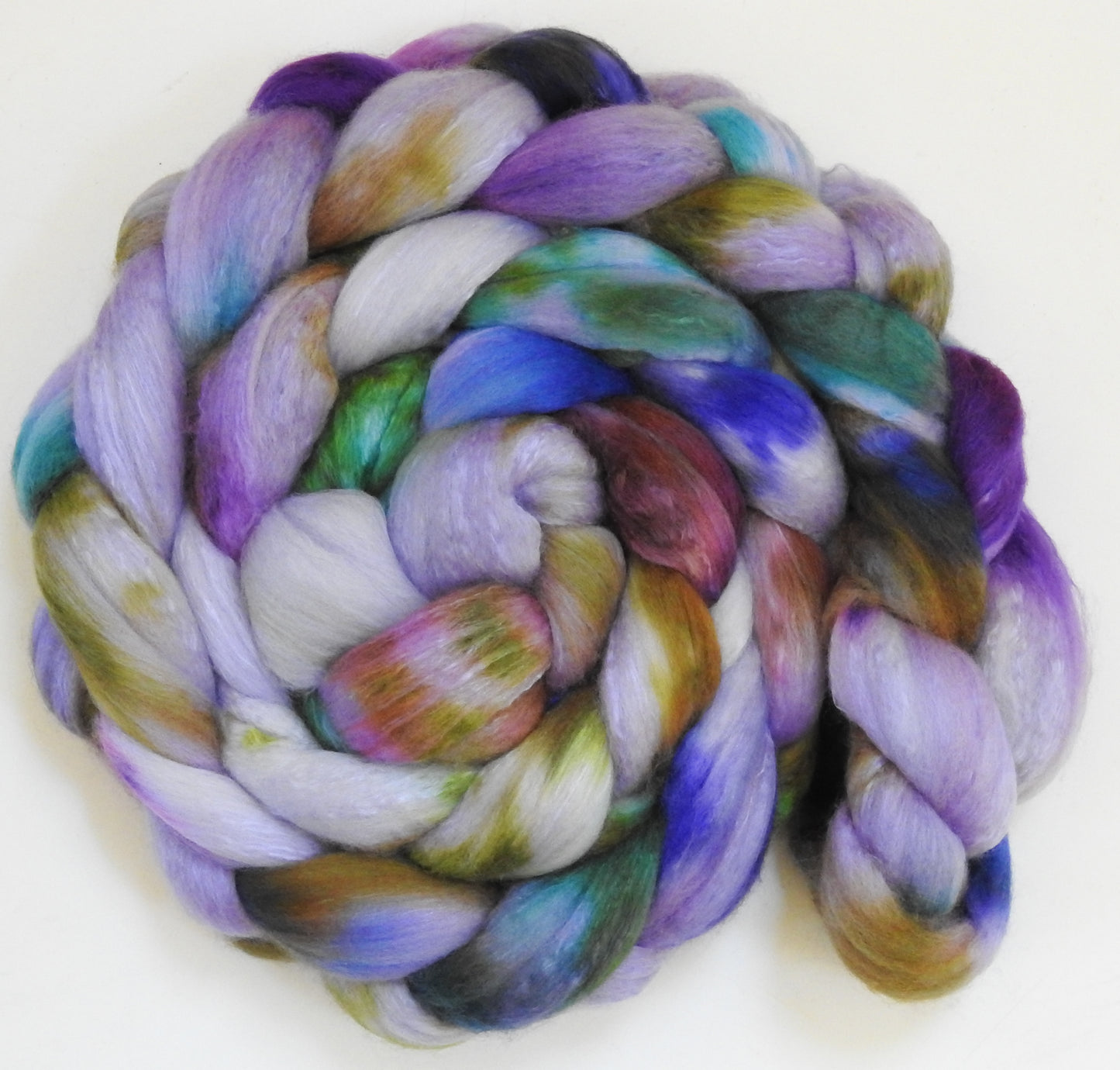 Fiona (5.5 oz) - White Haunui / Mulberry Silk (70/30) 20.4 mic.