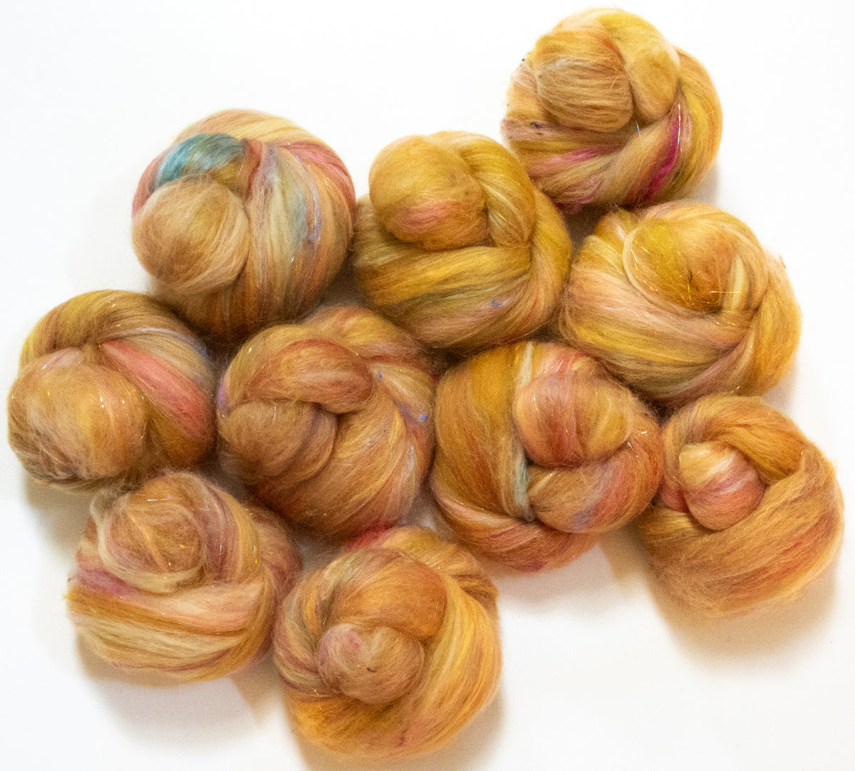 That's Amore (4 oz) - Sparkle Sticklebatts - merino, Haunui, Cashmere, Rambouillet, silk, silk noil, angelina
