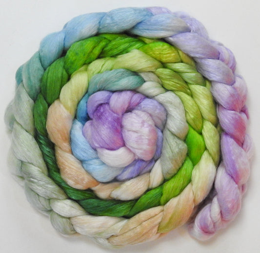 Pastel Pigeon - (5.3 oz) Superfine Merino/ Mulberry Silk (50/50)