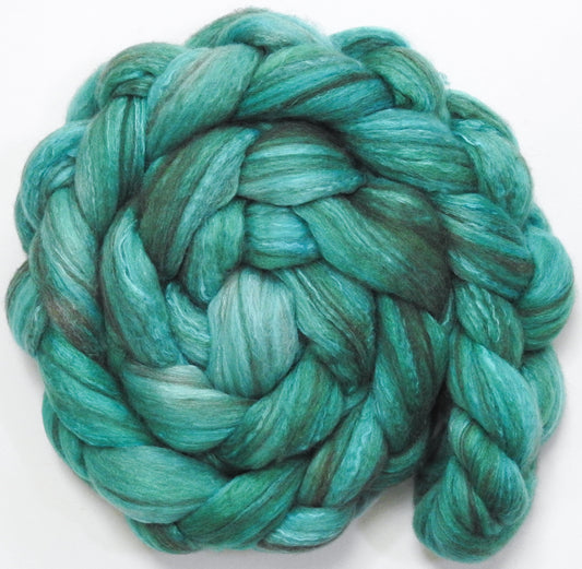 Robin's Egg (5.7 oz) - Batt in a Braid #7 - Polwarth/ Manx / Mulberry silk/ Firestar (30/30/30/10)