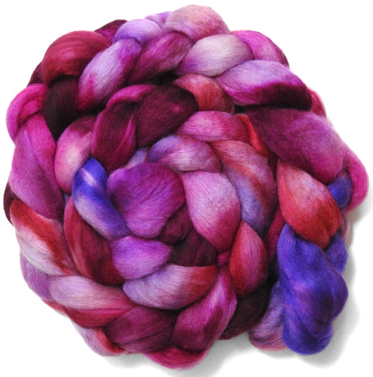Sweet William (3.2 oz) - Fog Hogget Haunui (18.3 mic)/ Mulberry Silk (70/30)