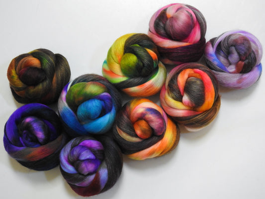 Tuscany in Bloom - Dyed Gradient Set (11.9 oz) - Harlequin Haunui / Mulberry Silk (70/30)