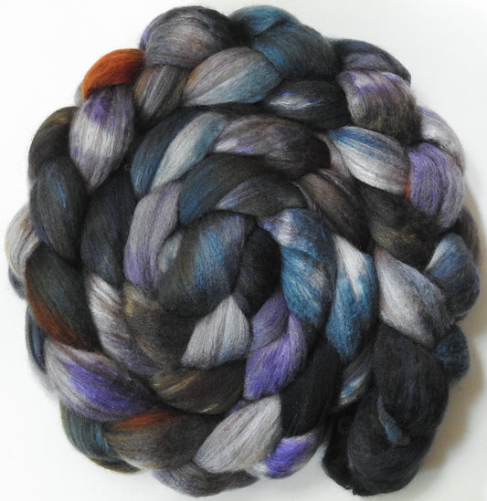Oliphaunt (5.7 oz) - Batt in a Braid #7 - Polwarth/ Manx / Mulberry silk/ Firestar (30/30/30/10)