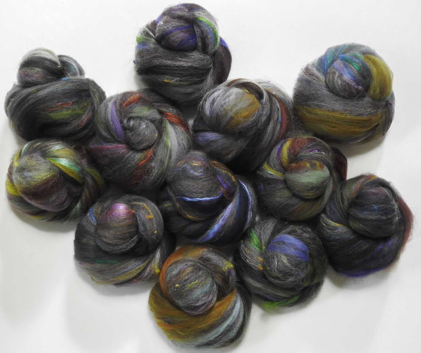 Strider -(4 oz. ) NON-Sparkle Sticklebatts - CVMXRambouillet fleece, merino, Corriedale,  silk, Tweed Blend, silk noil