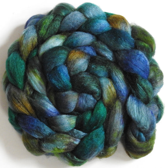 Nor'easter (5.8 oz) - Batt in a Braid #62 (Polwarth/ CASHMERE/ silk -50/25/25)