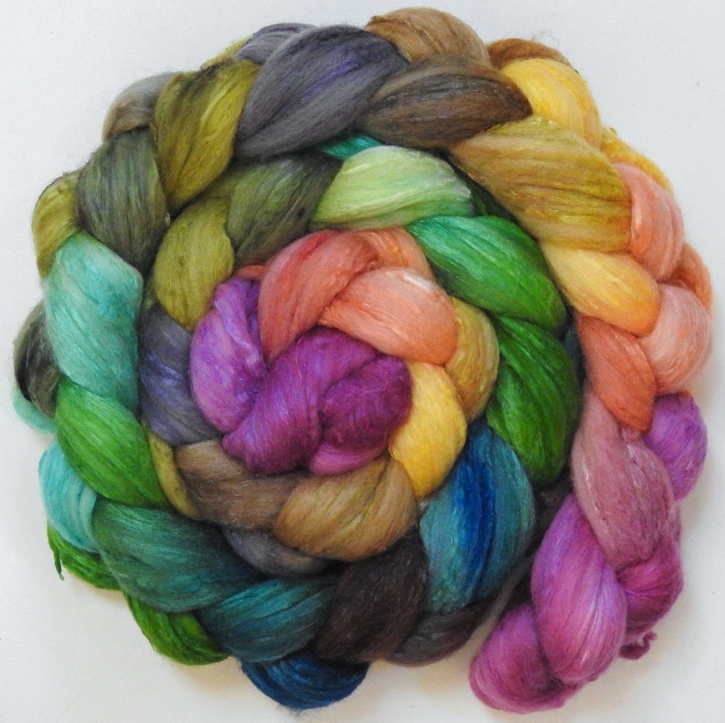 Rivendell (5.5 oz) - Batt in a Braid #66 - Cormo/ Tussah Silk / Silk Slubs(60/25/15)