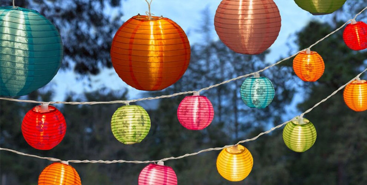Paper Lanterns (5.6 oz)- Shaniko Wool (20 micron)