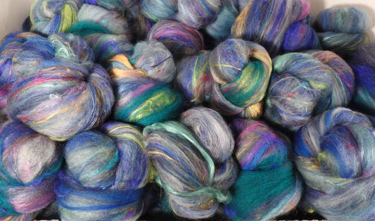 Impromptu Batts - Bond Fleece / Superfine merino/ silk/ rambouillet/ bamboo/Sari Silk/ silk noil/ silk cocoons- 4.2 oz. - Inglenook Fibers