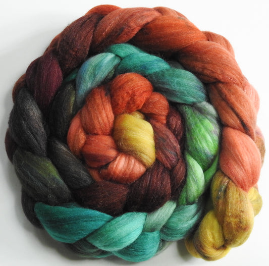 Back Bay - Batt in a Braid #35 - Sw Merino (18.5 mic) /Merino (18.5 mic) / Tussah Silk (40/40/20)